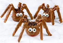 Spider cakes Spider cakes