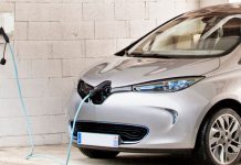 Voitures électriques : installer une borne de recharge à domicile, combien ça coûte ? Voitures electriques installer une borne de recharge a domicile combien ca coute