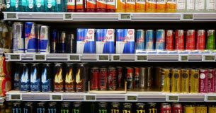 Boissons énergisantes : une réglementation trop laxiste ? Boissons energisantes une reglementation trop laxiste