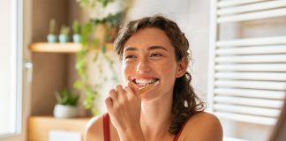 Comment bien choisir son dentifrice bio ou naturel ? Comment bien choisir son dentifrice bio ou naturel scaled