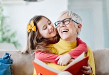 Grand-mère débutante : comment profiter pleinement de son nouveau rôle ? Grand mere debutante comment profiter pleinement de son nouveau role