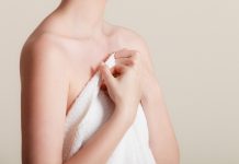 Seins qui tombent : tout savoir sur le lifting mammaire Seins qui tombent tout savoir sur le lifting mammaire