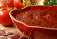 Nettoyage tache de sauce tomate : 9 astuces de grand-mère à connaître Nettoyage-tache-de-sauce-tomate-9-astuces-de-grand-mere-a-connaitre