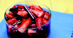 Soupe de fraises au vin rouge : ça se déguste très frais Soupe-de-fraises-au-vin-rouge-ca-se-deguste-tres-frais