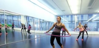 Un petit tour de « Hula hoop » Coach-Un-petit-tour-de-Hula-hoop-