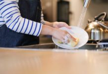 Commis de cuisine : formation et salaire Commis-de-cuisine-formation-et-salaire