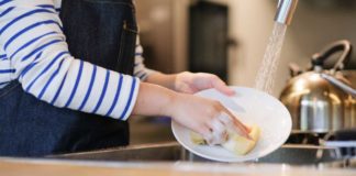 Commis de cuisine : formation et salaire Commis-de-cuisine-formation-et-salaire