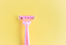 Épilation : 9 astuces pour prévenir les poils incarnés Epilation-9-astuces-pour-prevenir-les-poils-incarnes