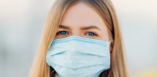 Faux pass sanitaire : que risque-t-on ? Faux-pass-sanitaire-que-risque-t-on-