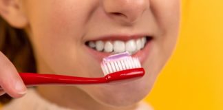 Le dentifrice est-il vraiment utile? Le-dentifrice-est-il-vraiment-utile
