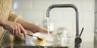 Nettoyage au vinaigre blanc : 12 utilisations miraculeuses de ce produit dans la maison ! Nettoyage-au-vinaigre-blanc-12-utilisations-miraculeuses-de-ce-produit-dans-la-maison-