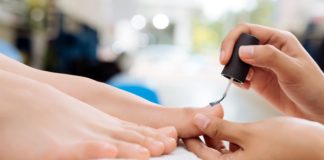 Ongle incarné : comment le soigner ? Ongle-incarne-comment-le-soigner-