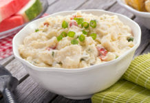 Salade piémontaise de Cyril Lignac : une recette facile à faire et très gourmande Salade-piemontaise-de-Cyril-Lignac-une-recette-facile-a-faire-et-tres-gourmande-Ideale-pour-regaler-toute-la-famille-