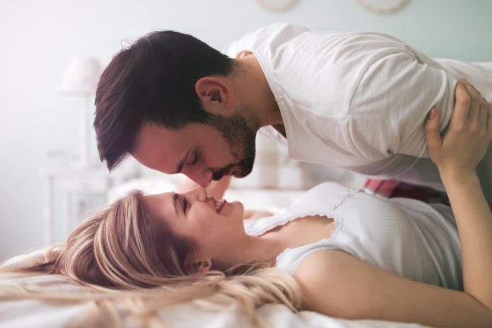 Sexo-12-astuces-pour-faire-durer-le-plaisir-au-lit