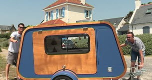 Teardrop : mais que sont ces engins que l'on voit de plus en plus sur les routes ? Teardrop-mais-que-sont-ces-engins-que-l039on-voit-de-plus-en-plus-sur-les-routes-