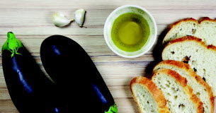 Des savoureuses tartines aux aubergines pour changer des traditionnelles bruschettas Des-savoureuses-tartines-aux-aubergines-pour-changer-des-traditionnelles-bruschettas