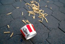 Hygiène : la fausse règle des 5 secondes de la nourriture qui tombe La-regle-des-5-secondes-pour-la-nourriture-qui-tombe-n039etait-en-fait-qu039un-leurre-et-c039est-la-science-qui-le-dit-Sorry