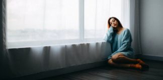 Pourquoi nous sentons-nous tristes lorsque nous entendons de la musique nostalgique? Pourquoi-nous-sentons-nous-tristes-lorsque-nous-entendons-de-la-musique-nostalgique