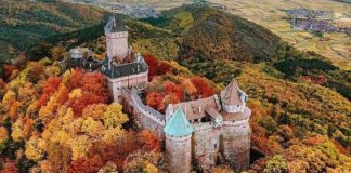 12 châteaux français magnifiques mais très peu connus Voyage-en-France-12-chateaux-historiques-magnifiques-mais-meconnus-des-touristes-Versailles-attendra-