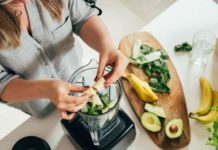 9 aliments bons pour la santé mais ultra caloriques Ces-9-aliments-ultra-caloriques-sont-en-realite-tres-bons-pour-la-sante-mais-a-consommer-avec-moderation-