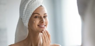 Quelques conseils pour soigner l’eczéma du visage Eczema-du-visage-9-conseils-pour-lapaiser-et-le-soigner-efficacement