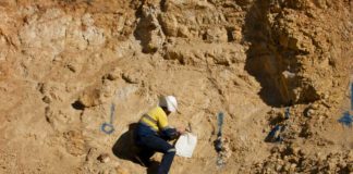 Tout savoir sur le métier de géologue Geologue-competences-formation-et-salaire