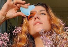 Tout savoir sur la méthode anti-âge Gua Sha Gua-Sha-quelle-est-cette-methode-anti-age-ancestrale-qui-fait-a-nouveau-fureur-et-comment-l039appliquer-