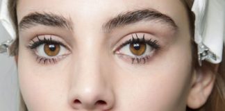 Les soap browns, où l’art de se faire des sourcils parfaits Soap-Brows-comment-se-faire-des-sourcils-parfaits-avec-un-cosmetique-qu039on-a-deja-toutes-chez-soi-
