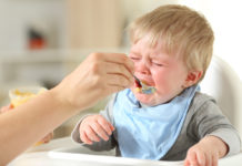 Reconnaître et soigner les aphtes chez bébé Aphte-chez-le-bebe-le-reconnaitre-et-le-soigner