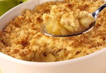La recette du crumble aux pommes du chef Lignac Decouvrez-la-recette-diablement-gourmande-a-l039ingredient-secret-du-crumble-aux-pommes-de-Cyril-Lignac