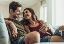 Love bombing : la technique des pervers narcissiques pour vous manipuler Etes-vous-victime-de-love-bombing-La-technique-redoutable-des-pervers-narcissiques-pour-vous-manipuler