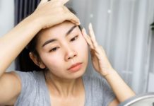 Découvrez le face taping où la solution anti-âge faite de scotch Face-taping-quelle-est-cette-technique-qui-permet-de-lifter-le-visage-et-faire-disparaitre-les-rides-avec-du-scotch-