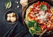 Pourquoi manger des pâtes le soir est bon pour la santé Manger-des-pates-le-soir-serait-extremement-bon-pour-votre-sante-selon-les-experts-Voici-pourquoi