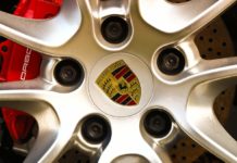 Quelle est la signification du logo de Porsche ? Porsche-quelle-est-la-signification-de-son-logo-