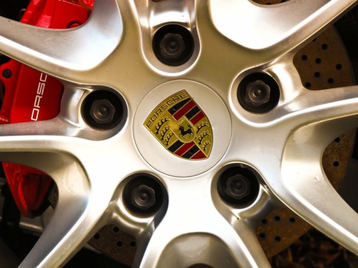 Porsche-quelle-est-la-signification-de-son-logo-