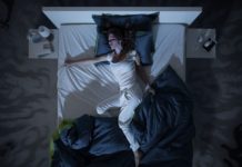A quoi sont dus les réveils nocturnes et comment y faire face ? Reveils-nocturnes-a-quoi-sont-ils-dus-et-comment-y-remedier
