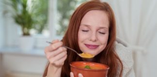 Des recettes de soupes d’automne simples mais efficace Soupes-d039automne-ces-recettes-simples-mais-diablement-reconfortantes-a-tester-cette-saison