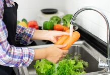 Les aliments qu’il ne faut absolument jamais laver avant de les manger Voici-les-aliments-qu039il-ne-faut-absolument-jamais-laver-avant-de-les-manger-