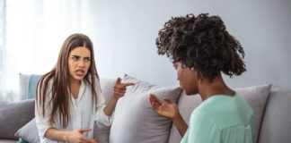 Comment reconnaître se défaire d’une amitié toxique ? Amitie-toxique-comment-reconnaitre-ce-type-de-relation-et-surtout-comment-s039en-defaire-