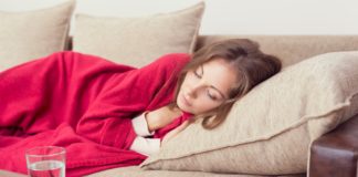 9 symptômes qui doivent alerter sur une carence en vitamines B12 Carence-en-vitamines-B12-les-9-symptomes-qui-peuvent-vous-alerter