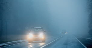 Feux de brouillard : savez-vous les utiliser correctement ? Pratique -Savez-vous-utiliser-correctement-les-feux-de-brouillard-