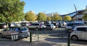 Voiture garée trop longtemps : que risquez-vous ? Questions-de-droit -Que-risquez-vous-a-laisser-votre-voiture-garee-trop-longtemps-