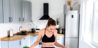 Le régime pauvre en glucides à adopter pour se débarrasser de la graisse Regime-pauvre-en-glucides-cette-routine-a-adopter-pour-dire-adieu-a-la-graisse-installee