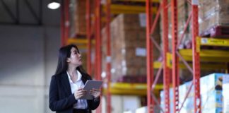 Tout ce que vous devez savoir sur le métier de gestionnaire de stocks Gestionnaire-de-stocks-competences-formation-et-salaire