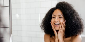 Découvrez les vertus de l’huile d’amande douce Huile-d039amande-douce-nourrissante-regenerante-hydratante-apaisante -Decouvrez-les-vertus-de-cette-huile-aux-multiples-talents