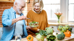 Nutrition -Seniors-ce-que-vous-devez-manger-pour-vieillir-en-bonne-sante