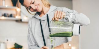 Ces jus détox qui vont vous aider à faire disparaître votre ventre Perdre-du-poids-ces-jus-detox-a-adopter-pour-faire-disparaitre-son-ventre-pendant-les-fetes