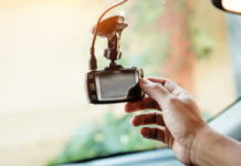 A quoi servent les dashcams, ces caméras qui filment les trajets ? Pratique -Dashcams-a-quoi-servent-ces-cameras-qui-filment-vos-trajets-