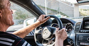 Assurance automobile : les seniors la paient-ils plus cher ? Pratique -Les-seniors-paient-ils-plus-cher-leur-assurance-automobile