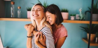 Vie de couple : 8 mythes à déconstruire Voici-8-mythes-sur-la-vie-de-couple-a-deconstruire-ASAP-selon-un-sexologue